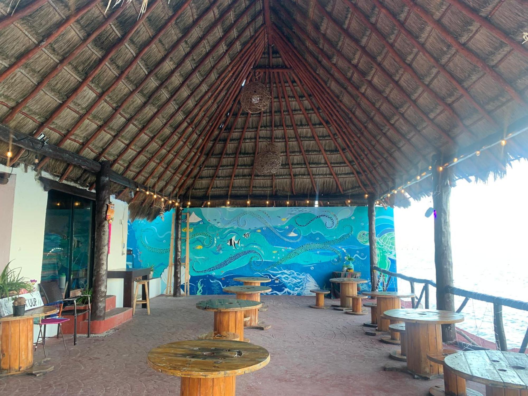 Casa Caribe Cancun Luaran gambar The interior of the restaurant