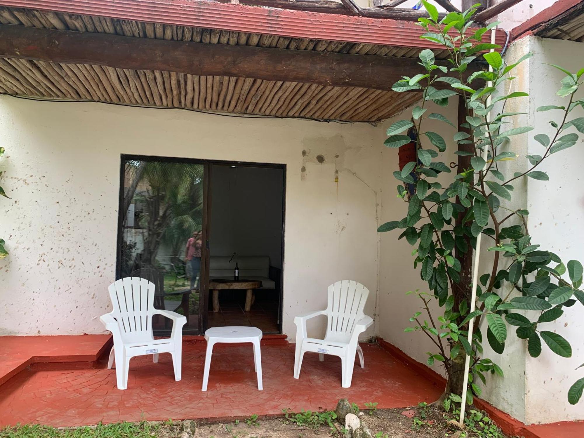 Casa Caribe Cancun Luaran gambar A typical house in the community